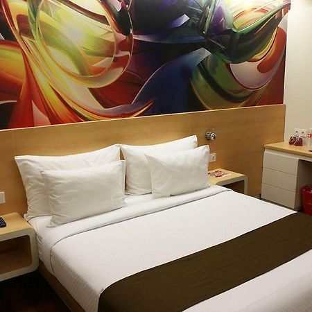 Citihub Hotel @ Pecindilan 수라바야 외부 사진