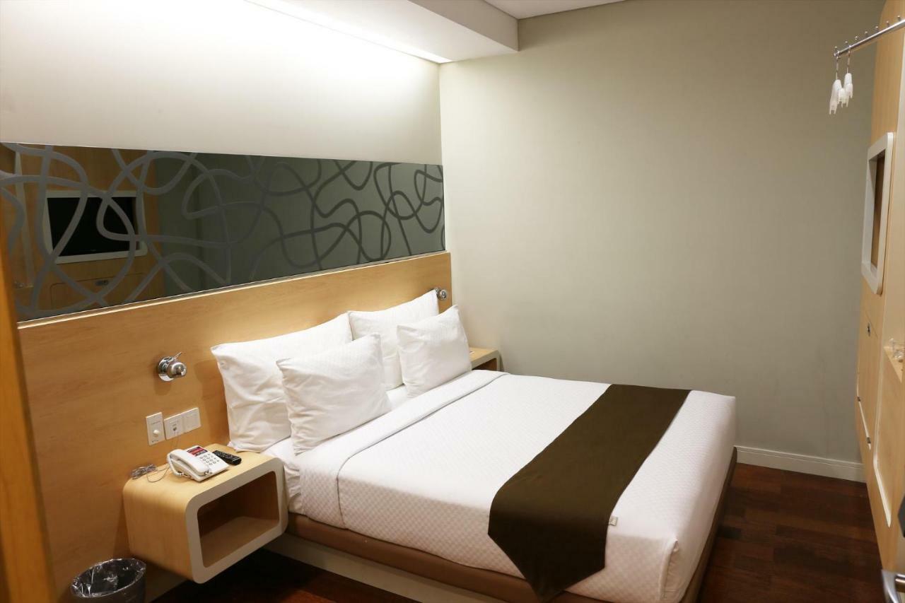 Citihub Hotel @ Pecindilan 수라바야 외부 사진